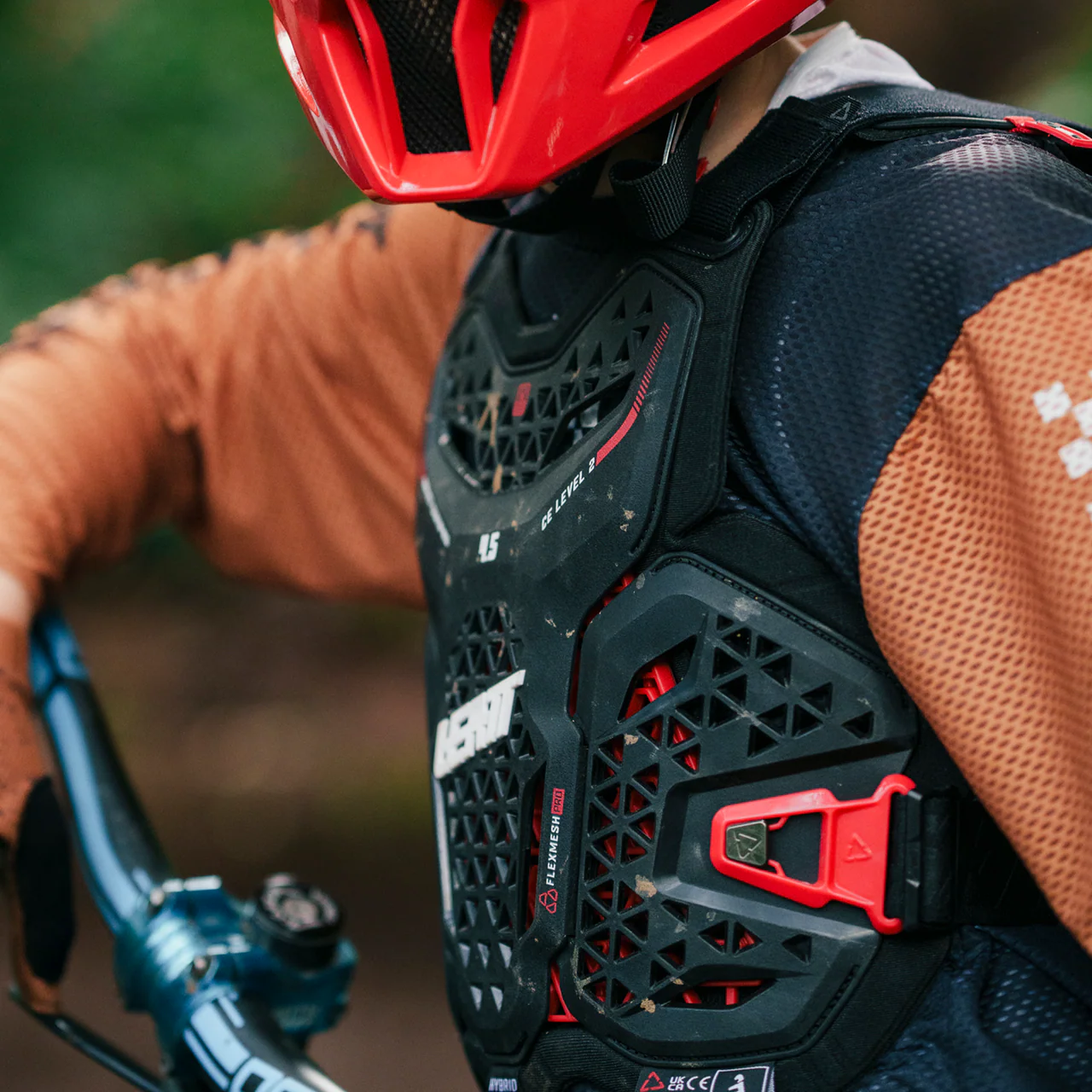 Chest Protector 4.5 Hybrid Jr - Black - Image 5