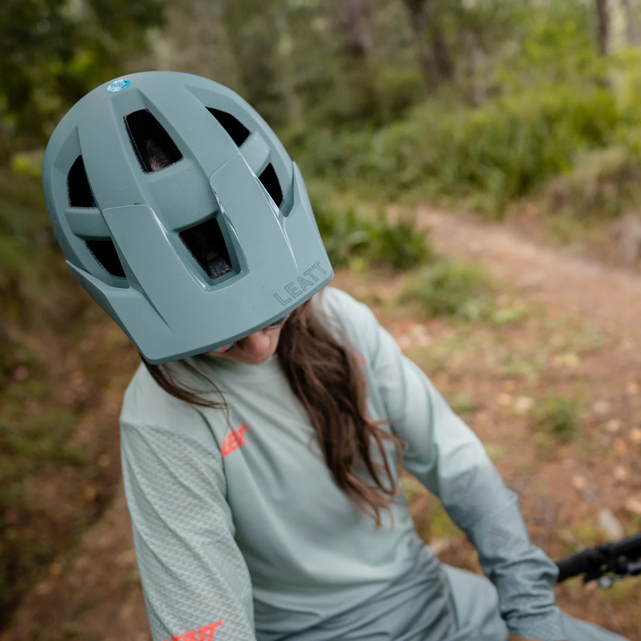Helmet MTB AllMtn 2.0 - Mist Green - Image 6