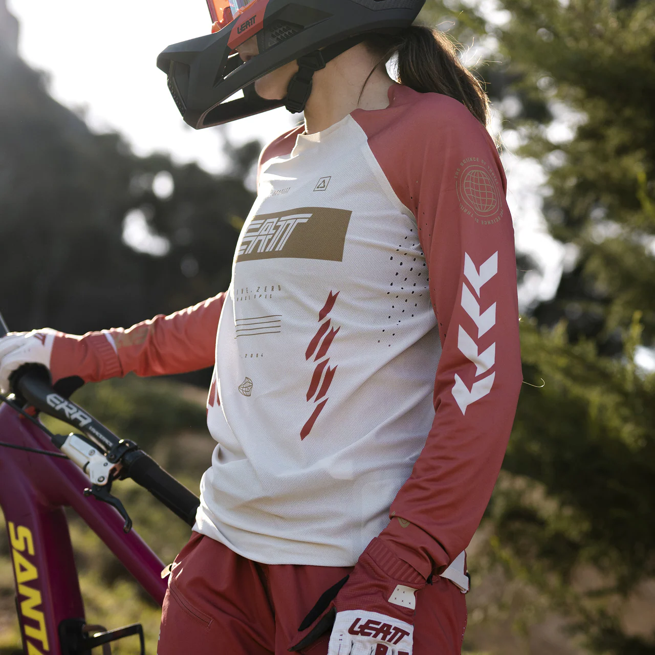 Jersey MTB Gravity 5.0 Women - Race Red - Image 4