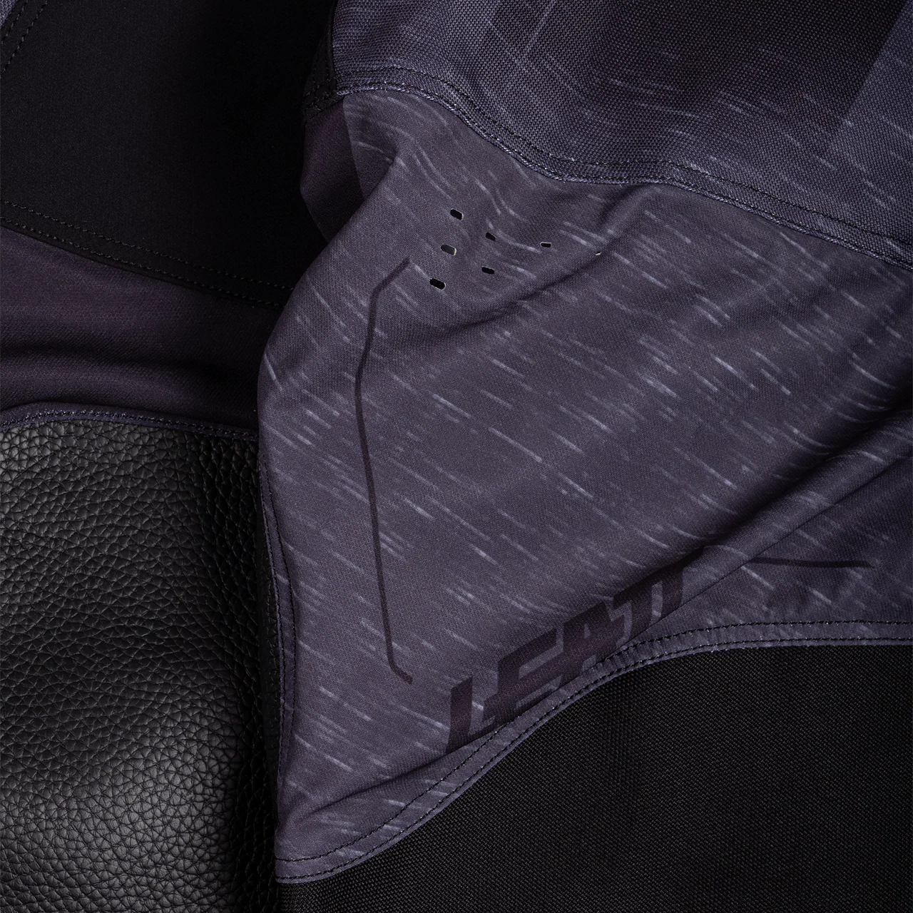 Pant Moto 4.5 - Stealth Black/Grey - Image 8