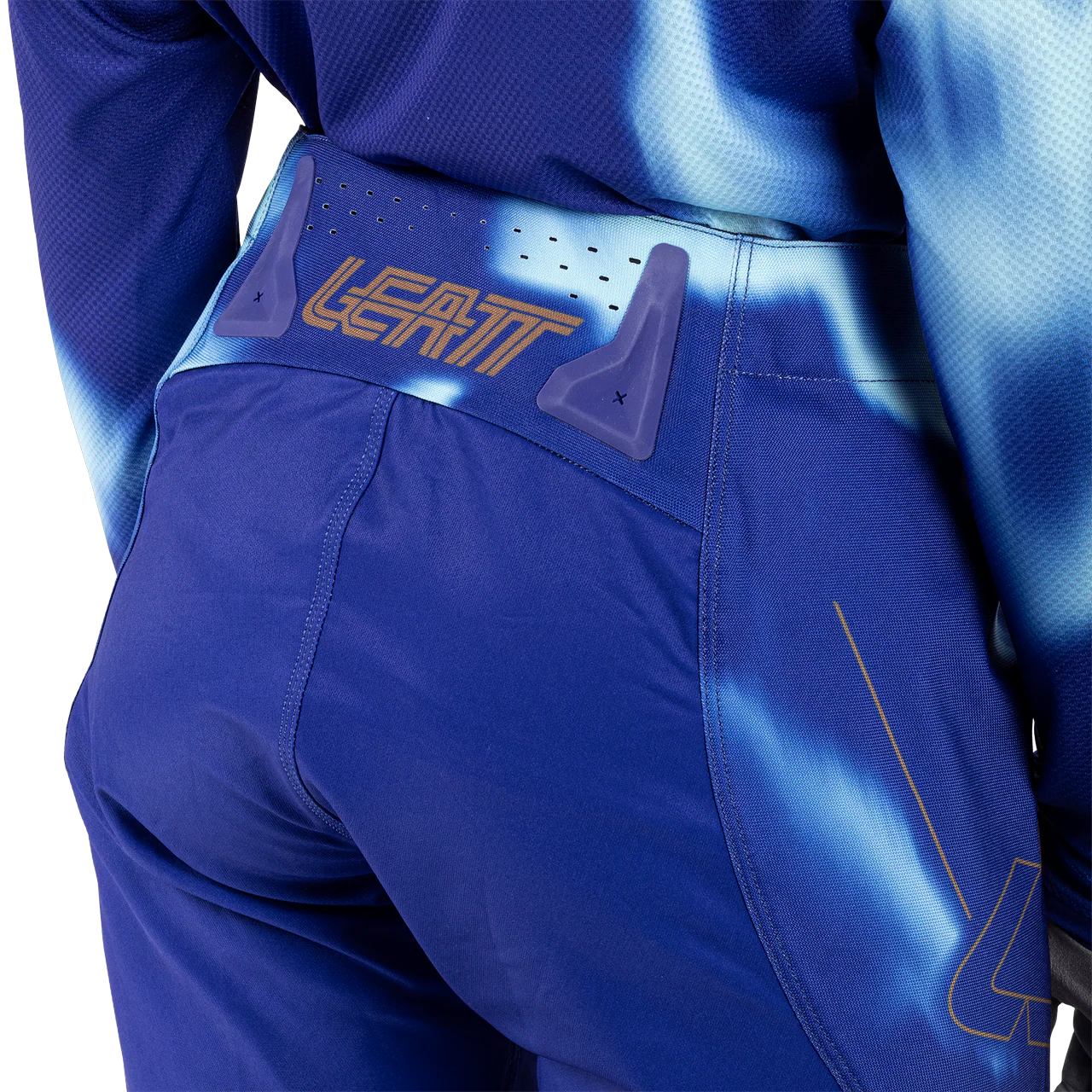 Pant Moto 4.5 Women - Deep Blue - Image 6