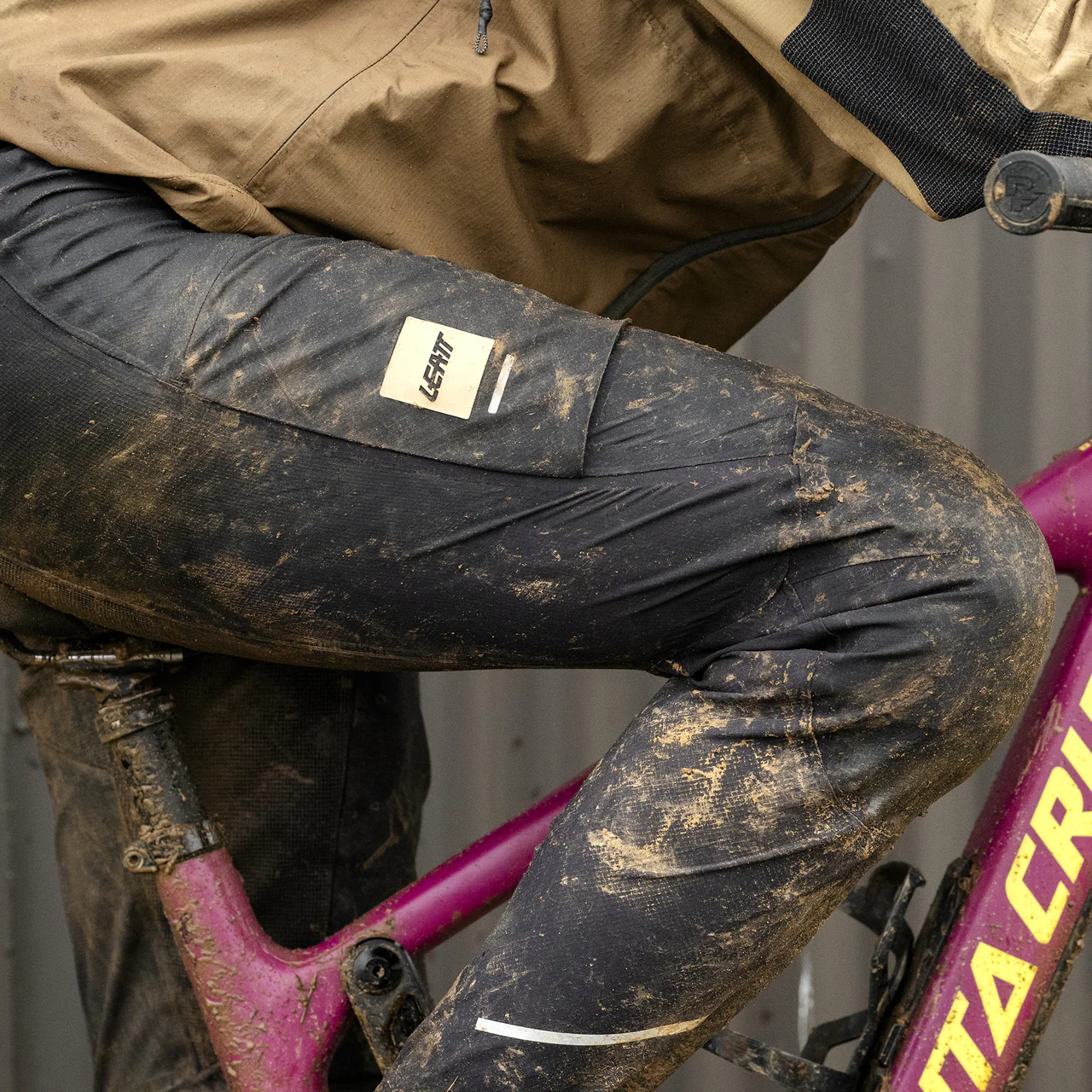 Pant MTB HydraDri 3.0 Women - Black - Image 4