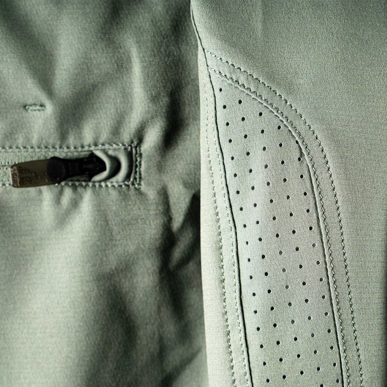 Shorts MTB Gravity 2.0 - Mist Green - Image 3