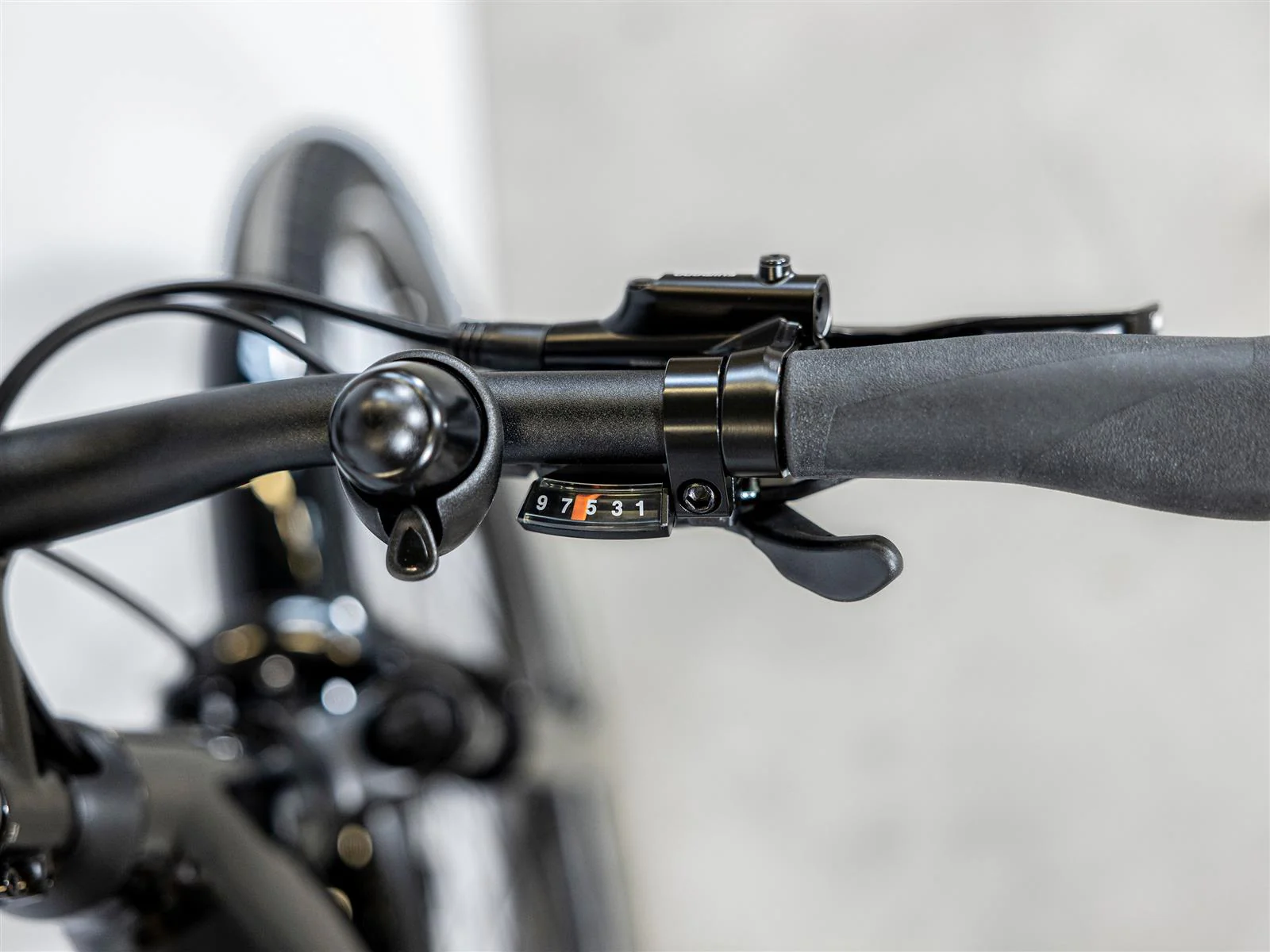 Allant+ 5 Lowstep Trek Black 400Wh - Image 6