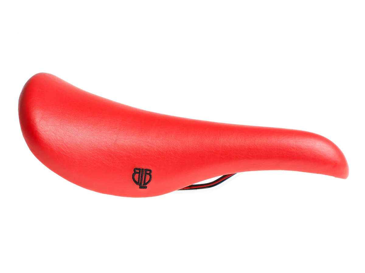 Fly Sattel - red
