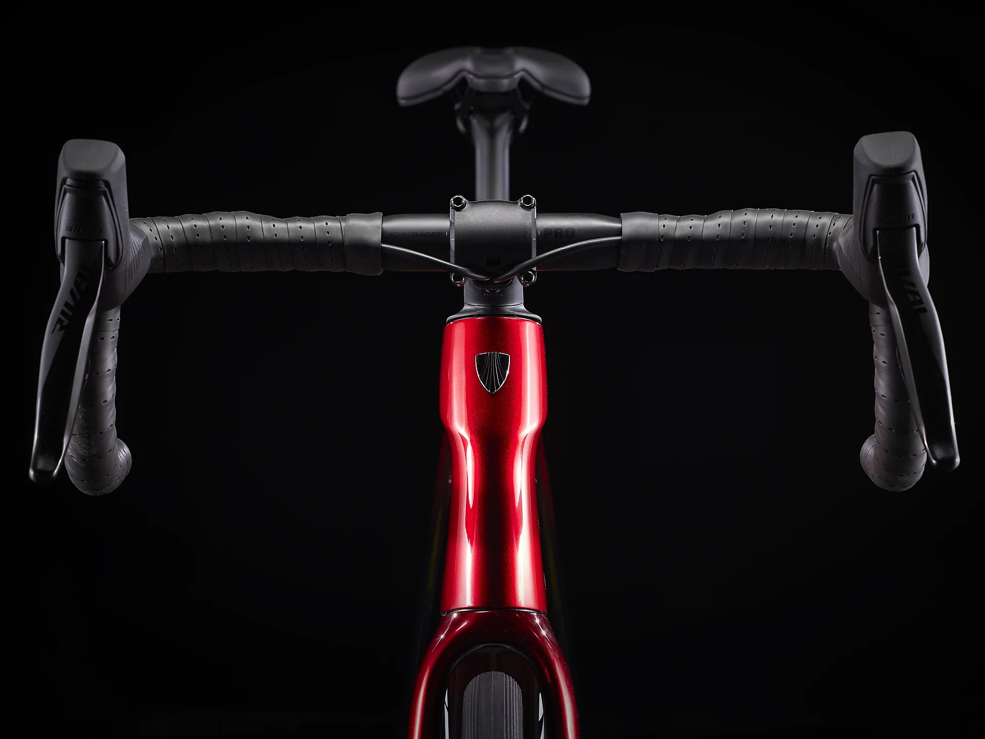 Domane SLR 6 eTap Gen 4 Metallic Red Smoke to Blue Smoke Fade - Image 8