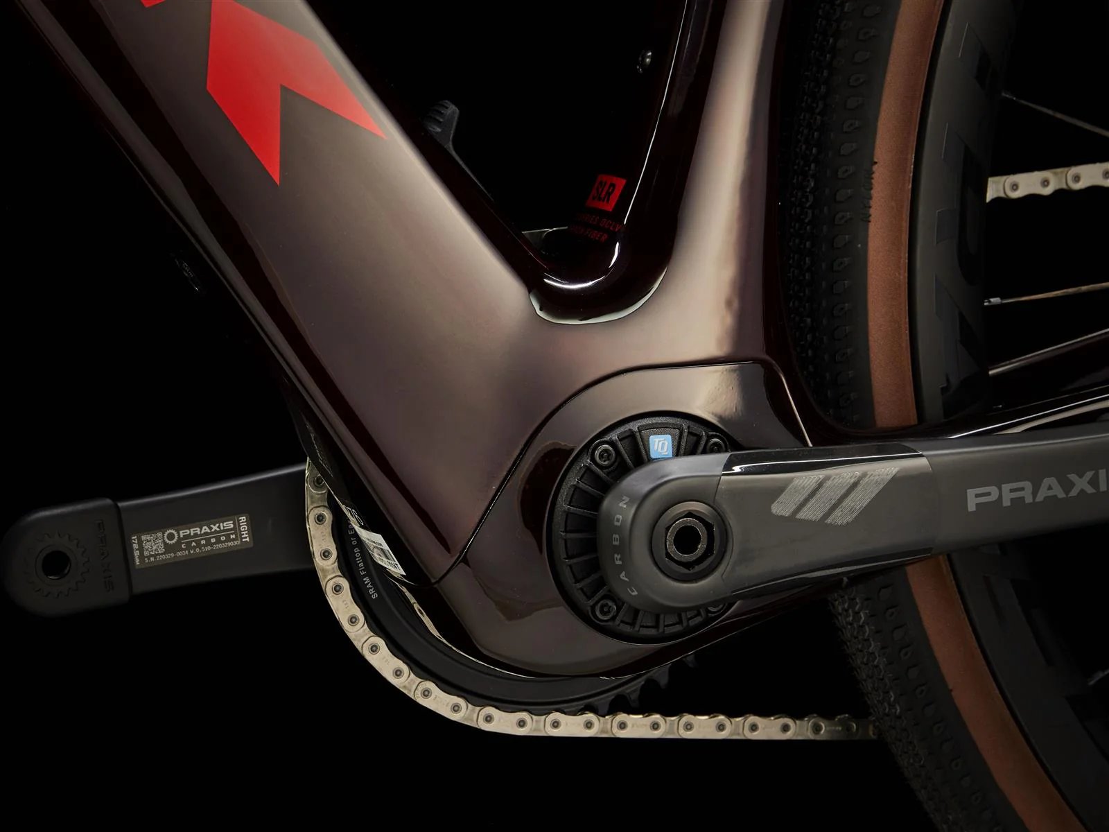Domane+ SLR 7 AXS Carbon Red Smoke 360Wh - Image 5