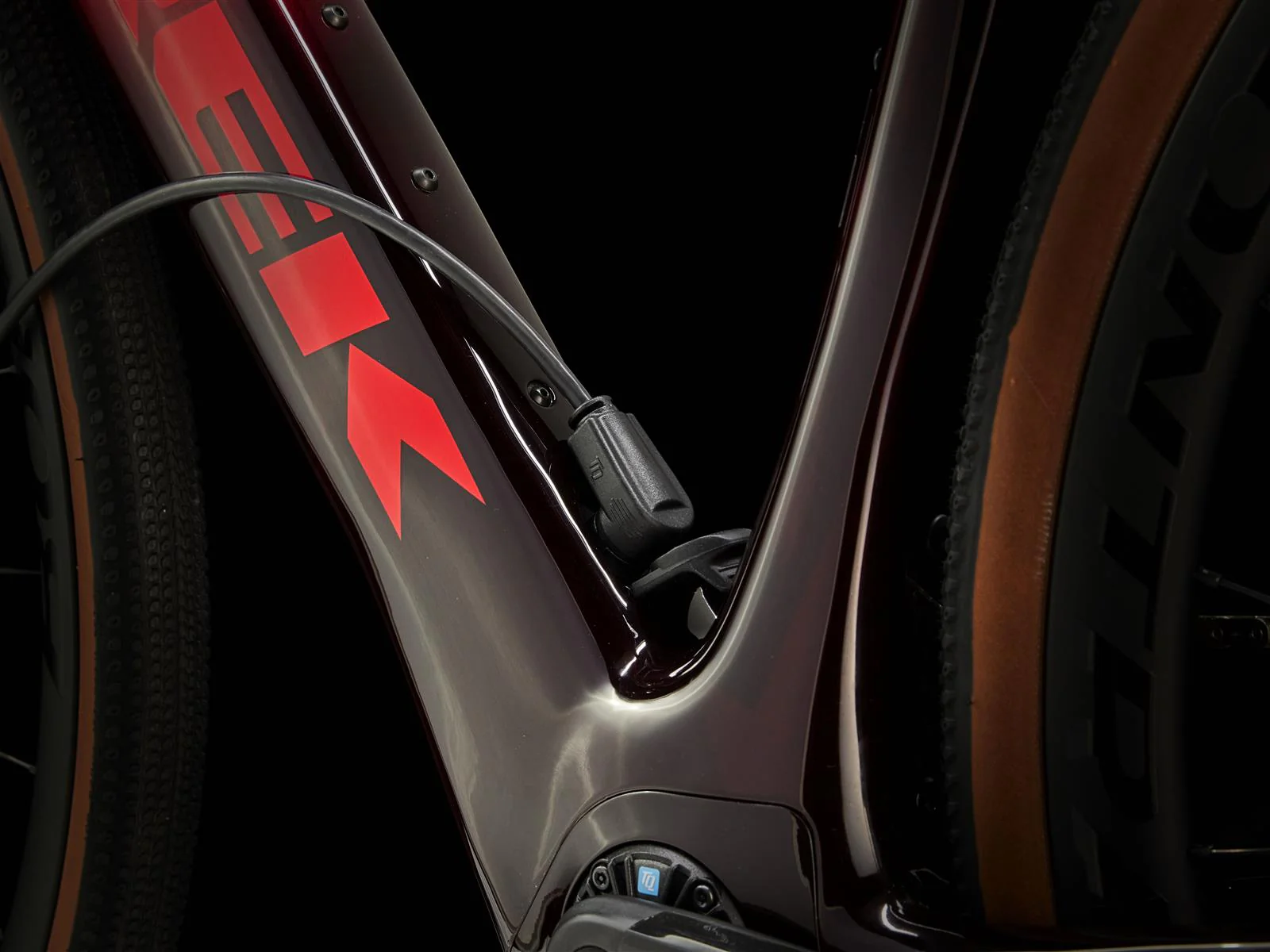 Domane+ SLR 7 AXS Carbon Red Smoke 360Wh - Image 6
