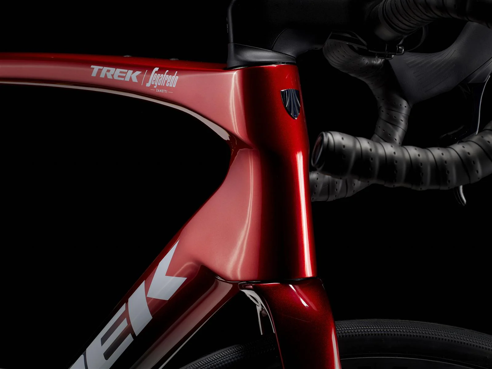 Domane SLR 7 AXS Metallic Red Smoke to Blue Smoke Fade - Image 6