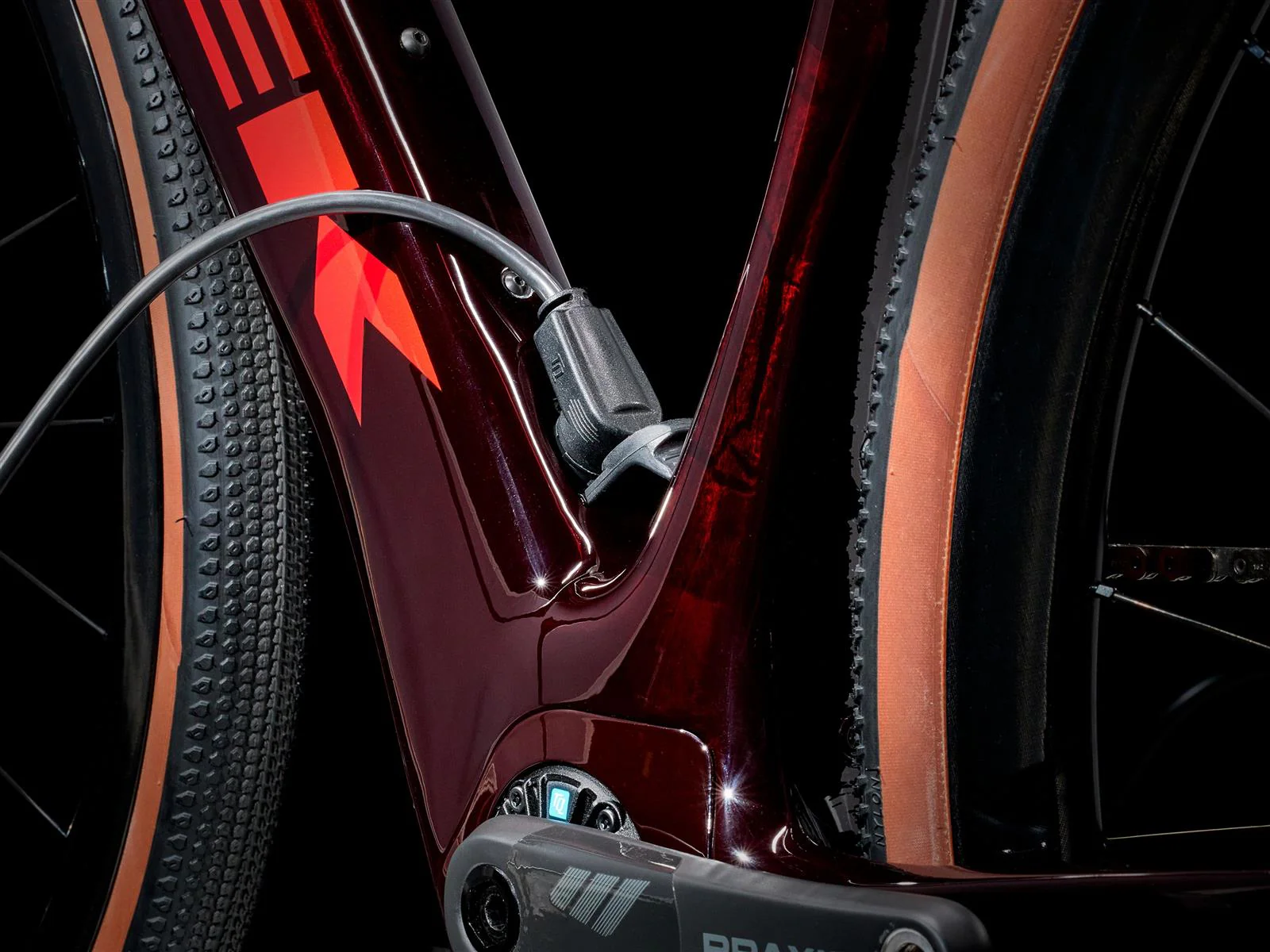 Domane+ SLR 9 AXS Carbon Red Smoke 360Wh - Image 6