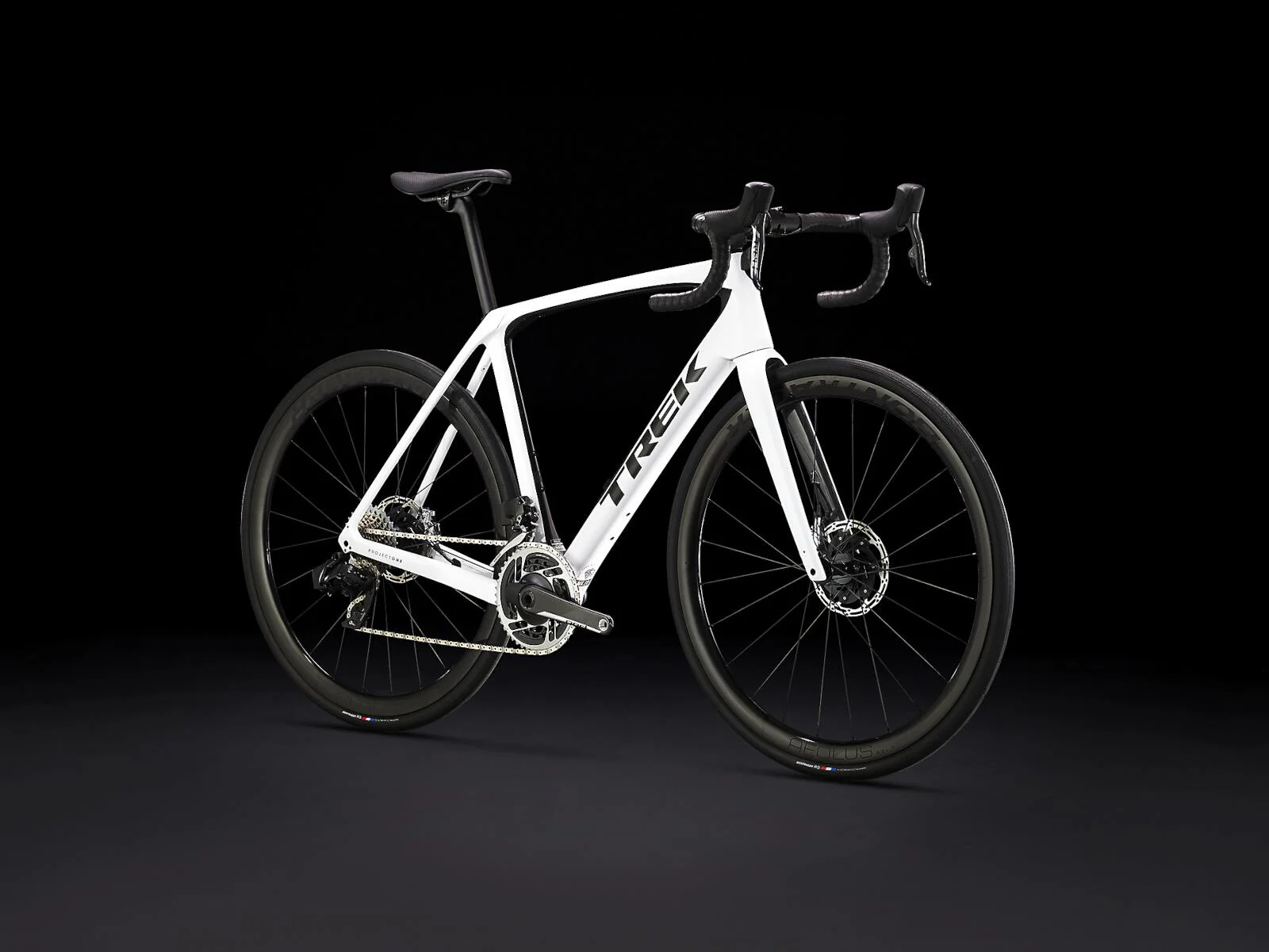 Domane SLR 9 eTap Gen 4 Crystal White - Image 2