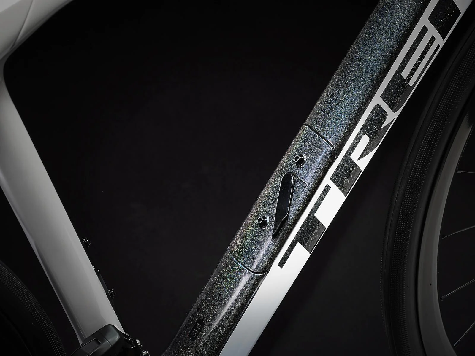 Domane SLR 9 eTap Gen 4 Crystal White - Image 4