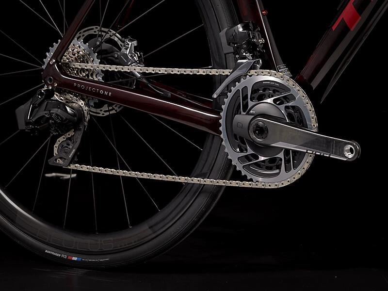 Domane SLR 9 eTap Gen 4 Metallic Red Smoke to Red Carbon Smoke - Image 11