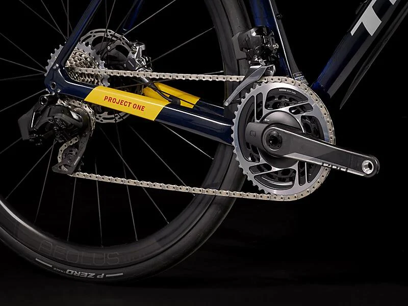 Domane SLR 9 eTap Gen 4 Team Replica:Metallic Red Smoke to Blue Smoke Fade - Image 11
