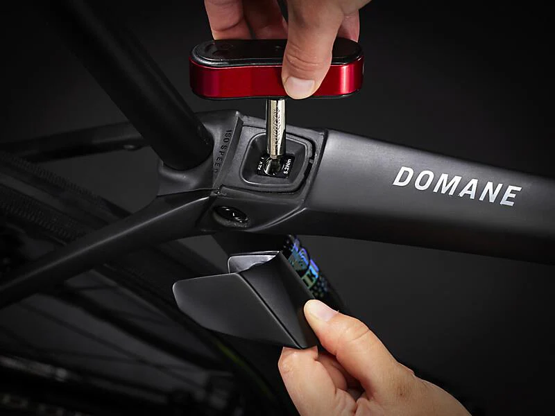 Domane SLR 9 Gen 4 Deep Smoke - Image 9