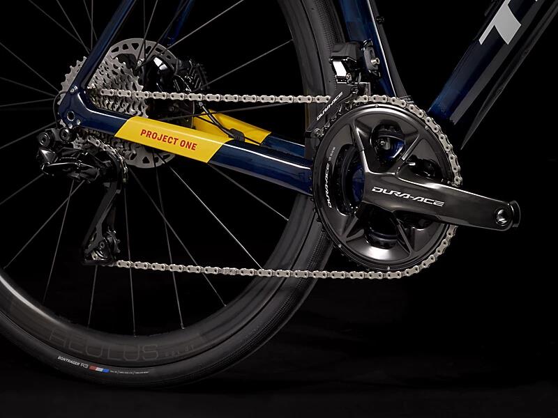Domane SLR 9 Gen 4 Metallic Red Smoke to Blue Smoke Fade - Image 11