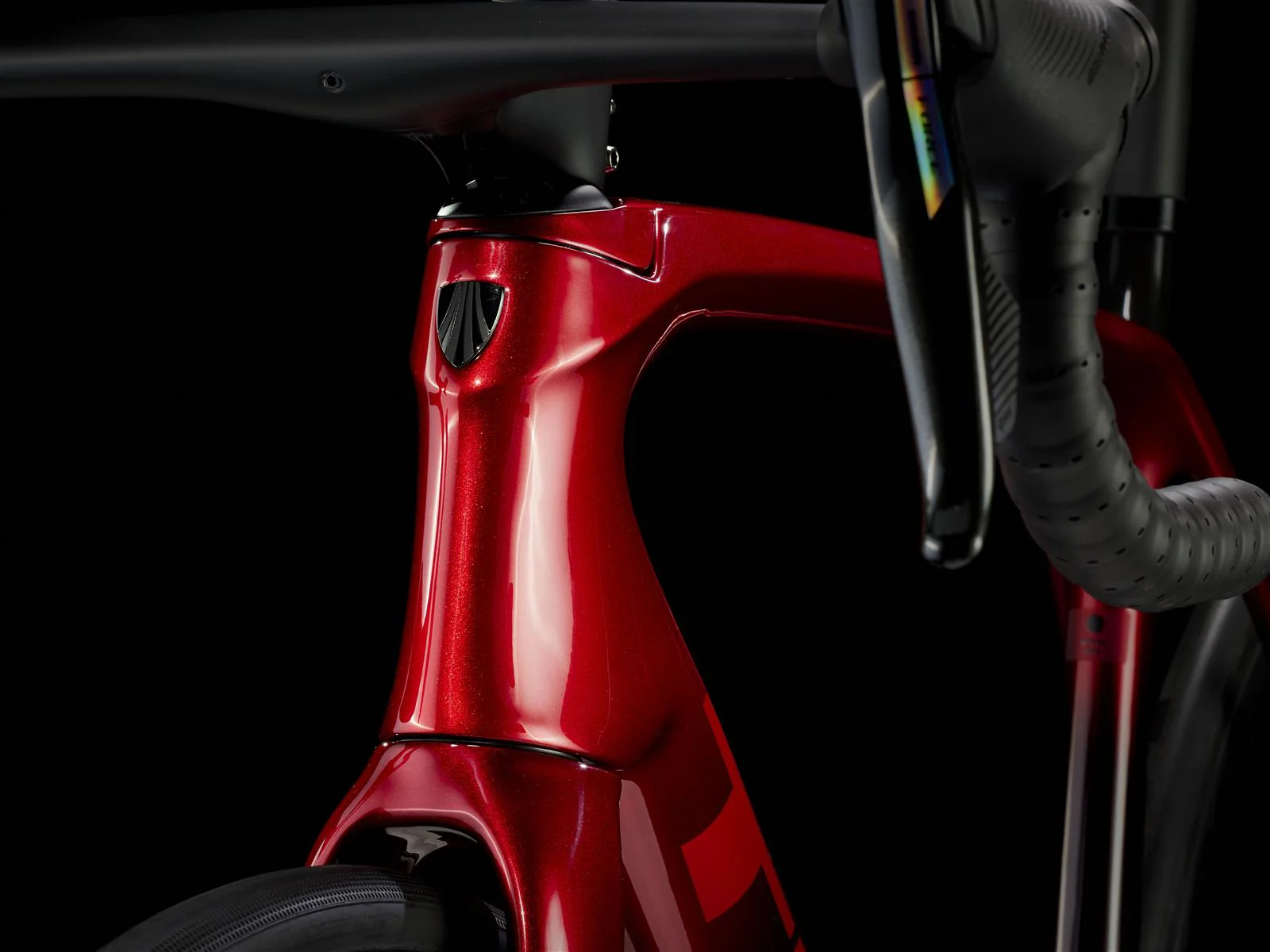 Emonda SLR 7 AXS Metallic Red Smoke to Red Carbon Smoke - Image 4