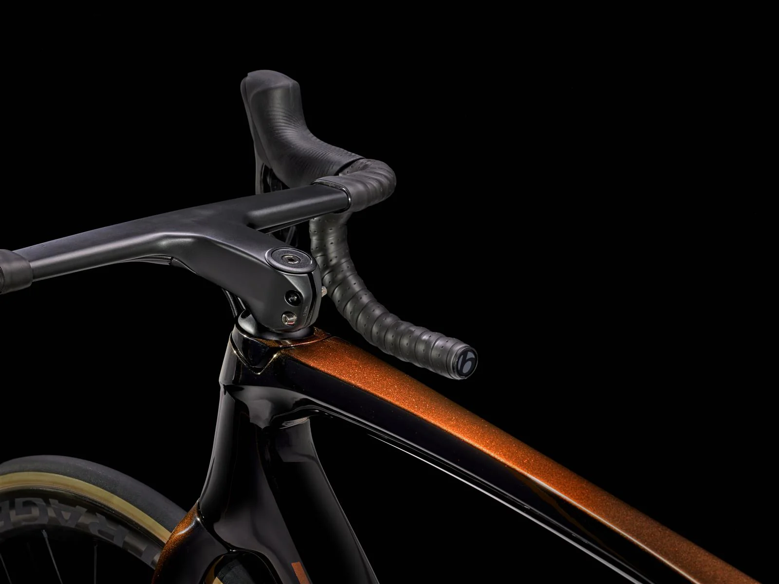 Emonda SLR 9 AXS Axinite Flip/Trek Black - Image 7