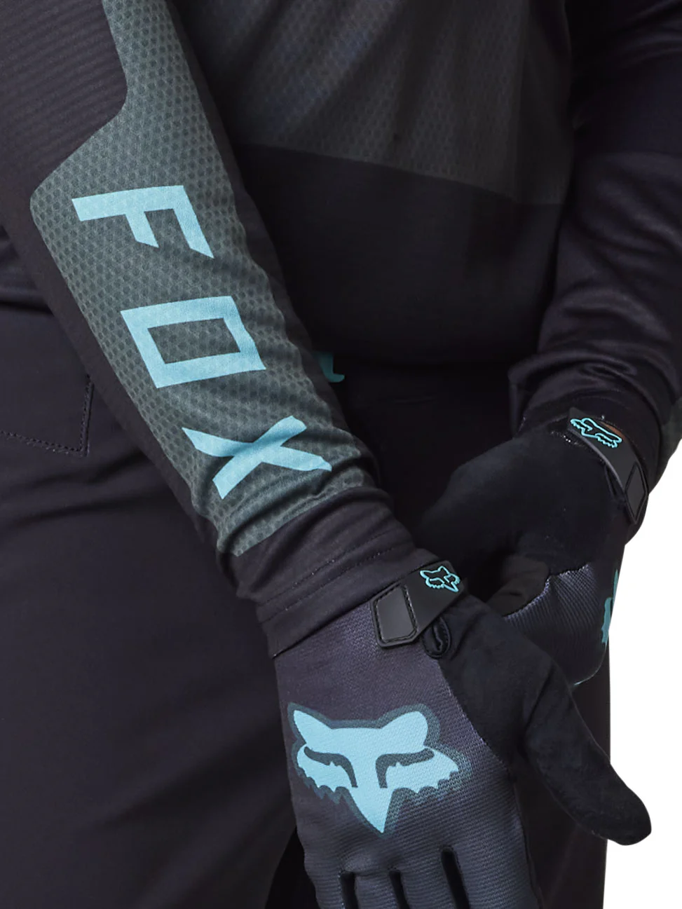Defend Long Sleeve Jersey - emerald - Image 4