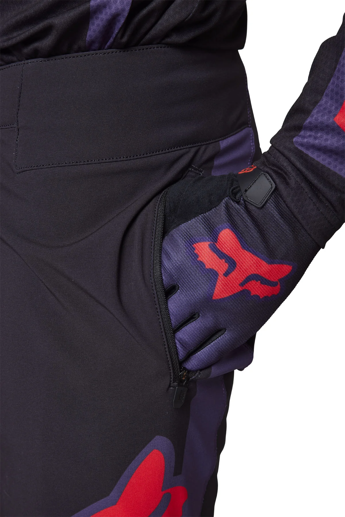 Defend Pant - sangria - Image 5