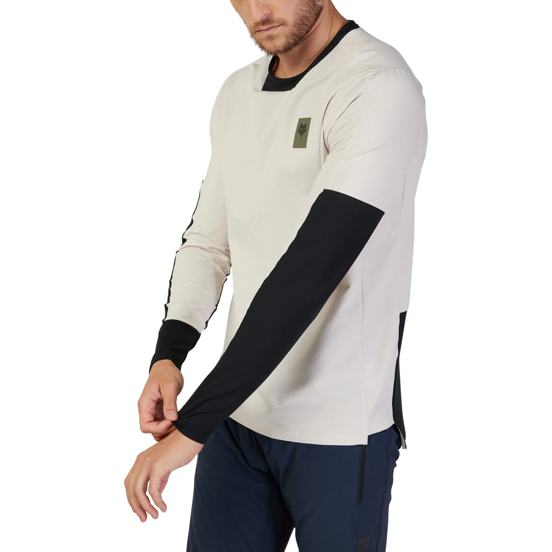 Defend Thermal Jersey - Vintage White - Image 4
