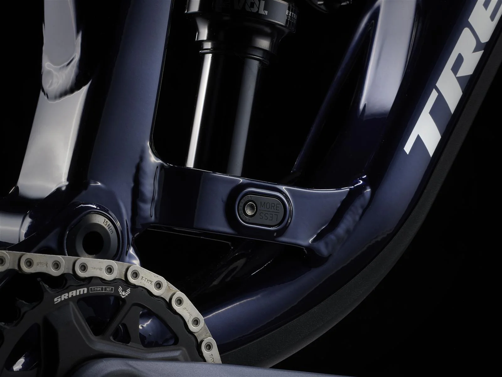 Fuel EX 8 GX AXS Rage Red - Image 5
