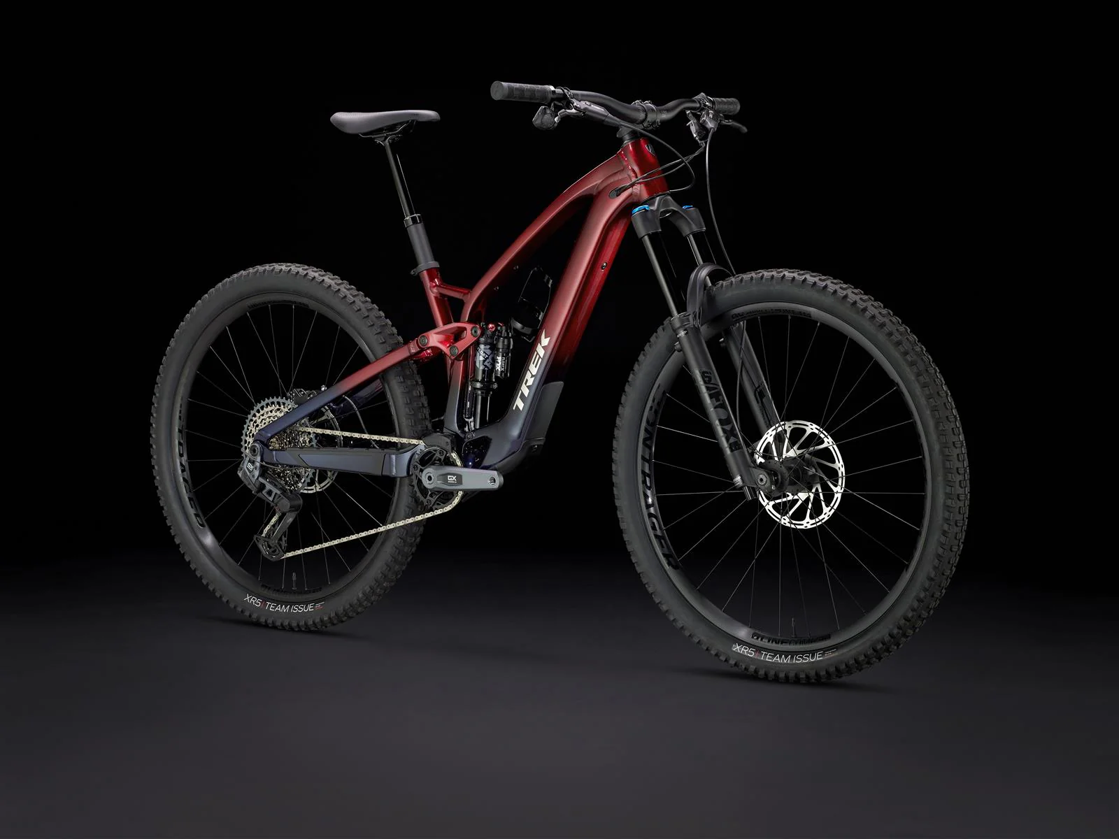 Fuel EXe 8 GX AXS Rage Red to Deep Dark Blue Fade - Image 2