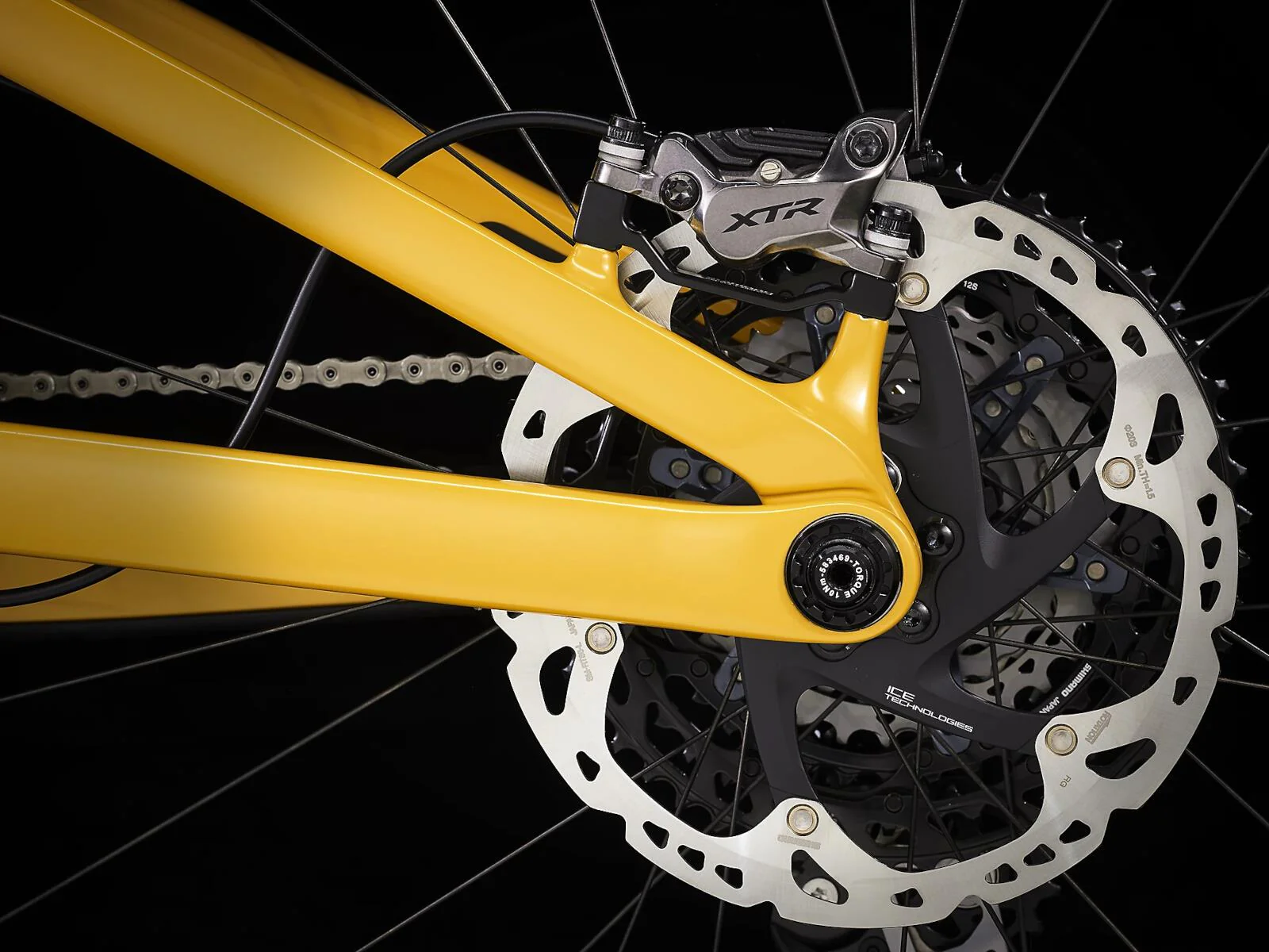 Fuel EXe 9.9 XTR Satin Baja Yellow - Image 8