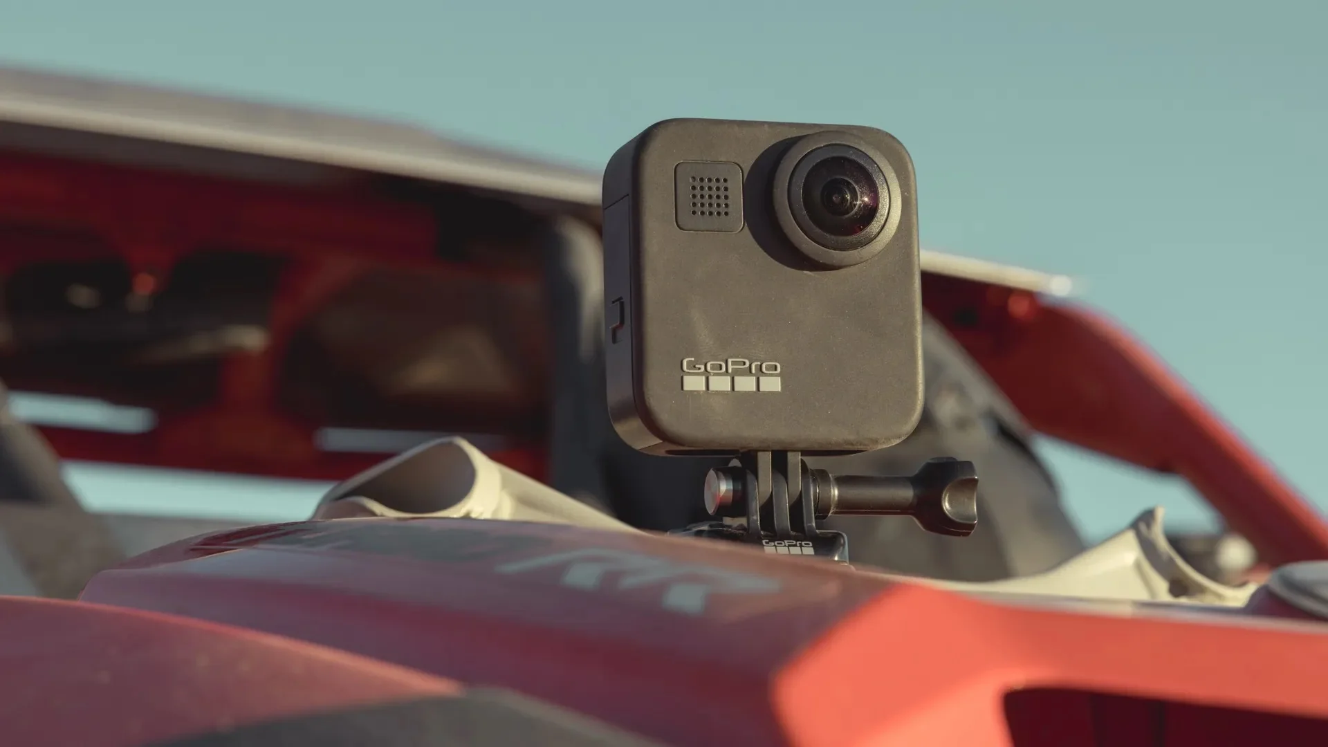 MAX - Image 5