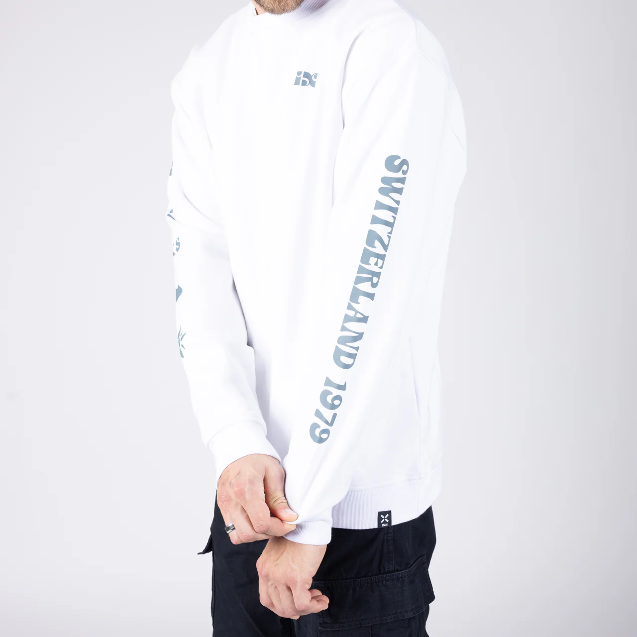 Graphic 1.0 Sweater - weiss - Image 19