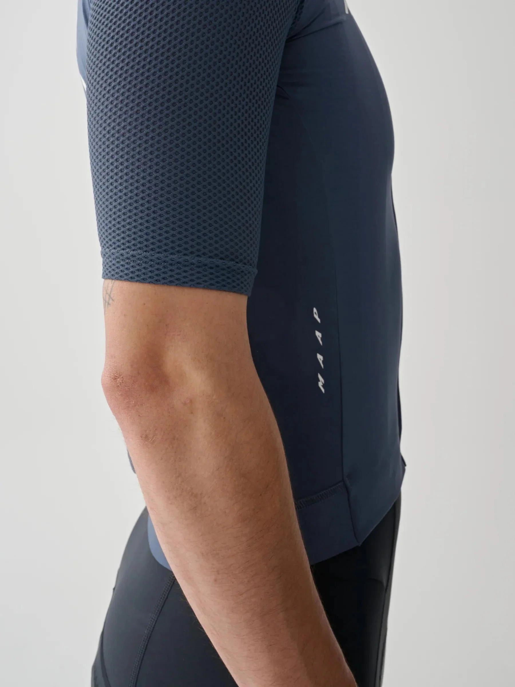 Evade Pro Base Jersey 2.0 - Midnight - Image 4