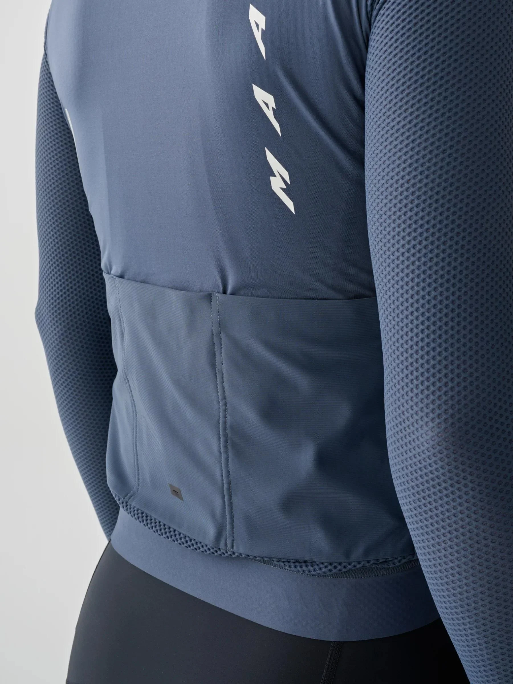 Evade Pro Base LS Jersey 2.0 - Midnight - Image 5
