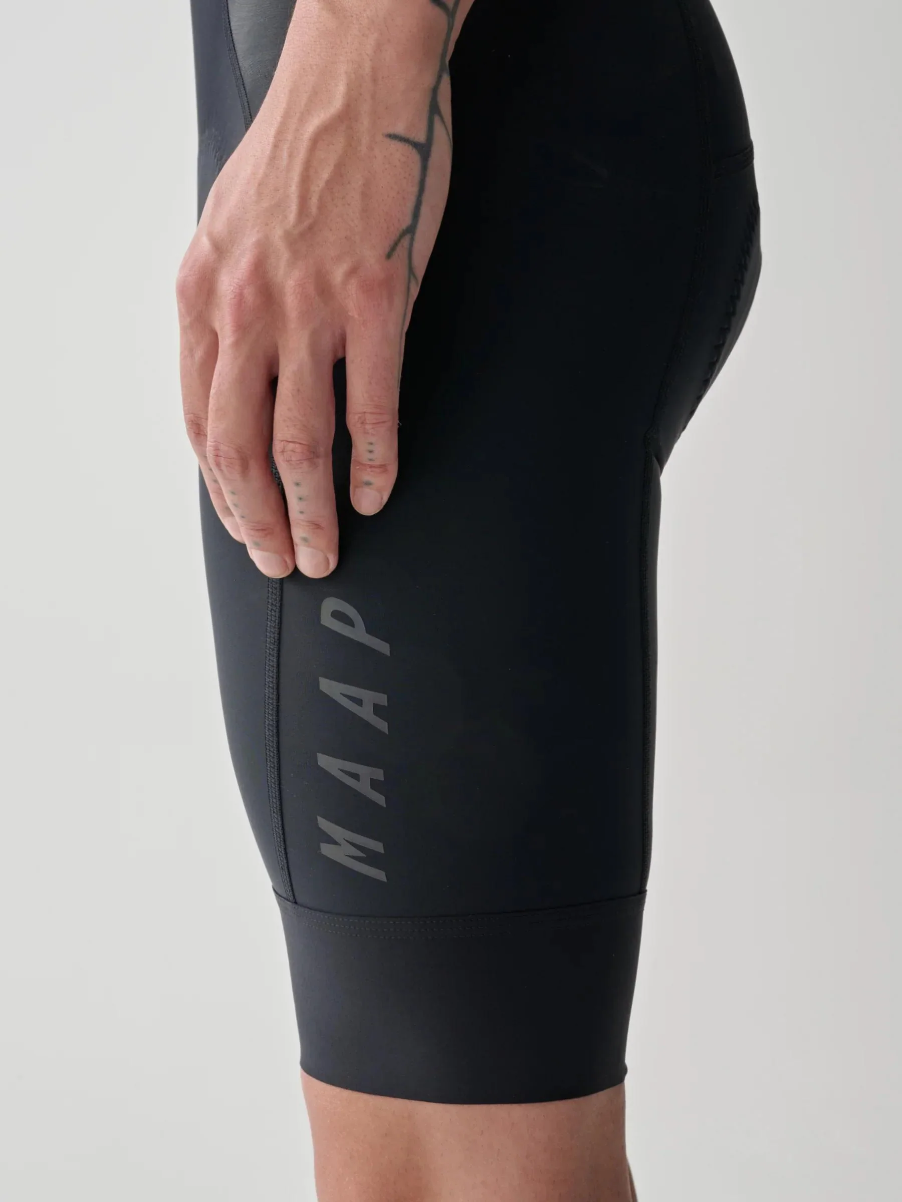 Long Team Bib Evo - Black - Image 4