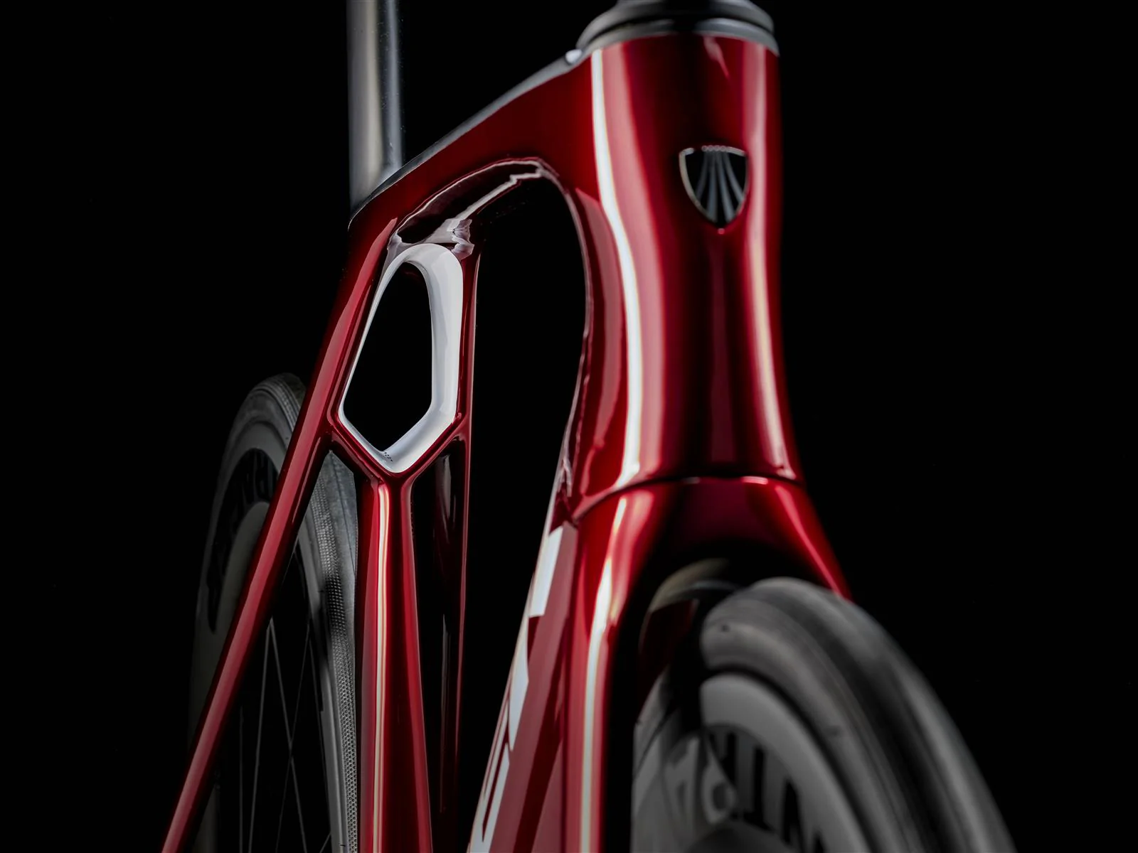 Madone SL 6 Crimson - Image 5