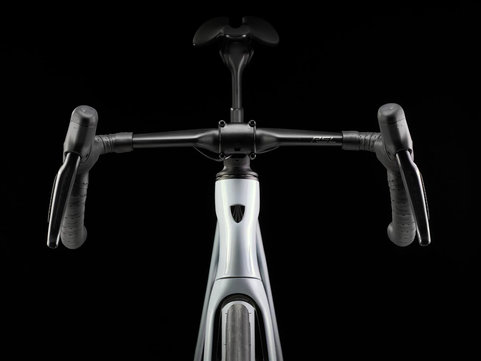 Madone SL 7 Plasma Grey Pearl - Image 7