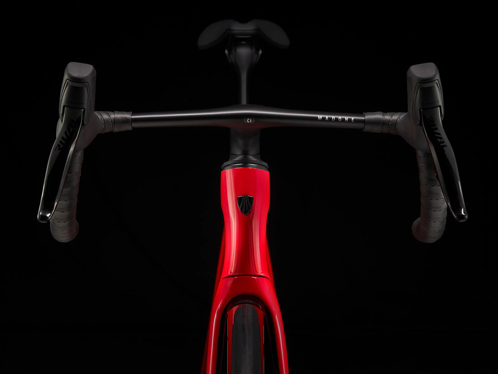 Madone SLR 6 eTap Gen 7 Viper Red - Image 7
