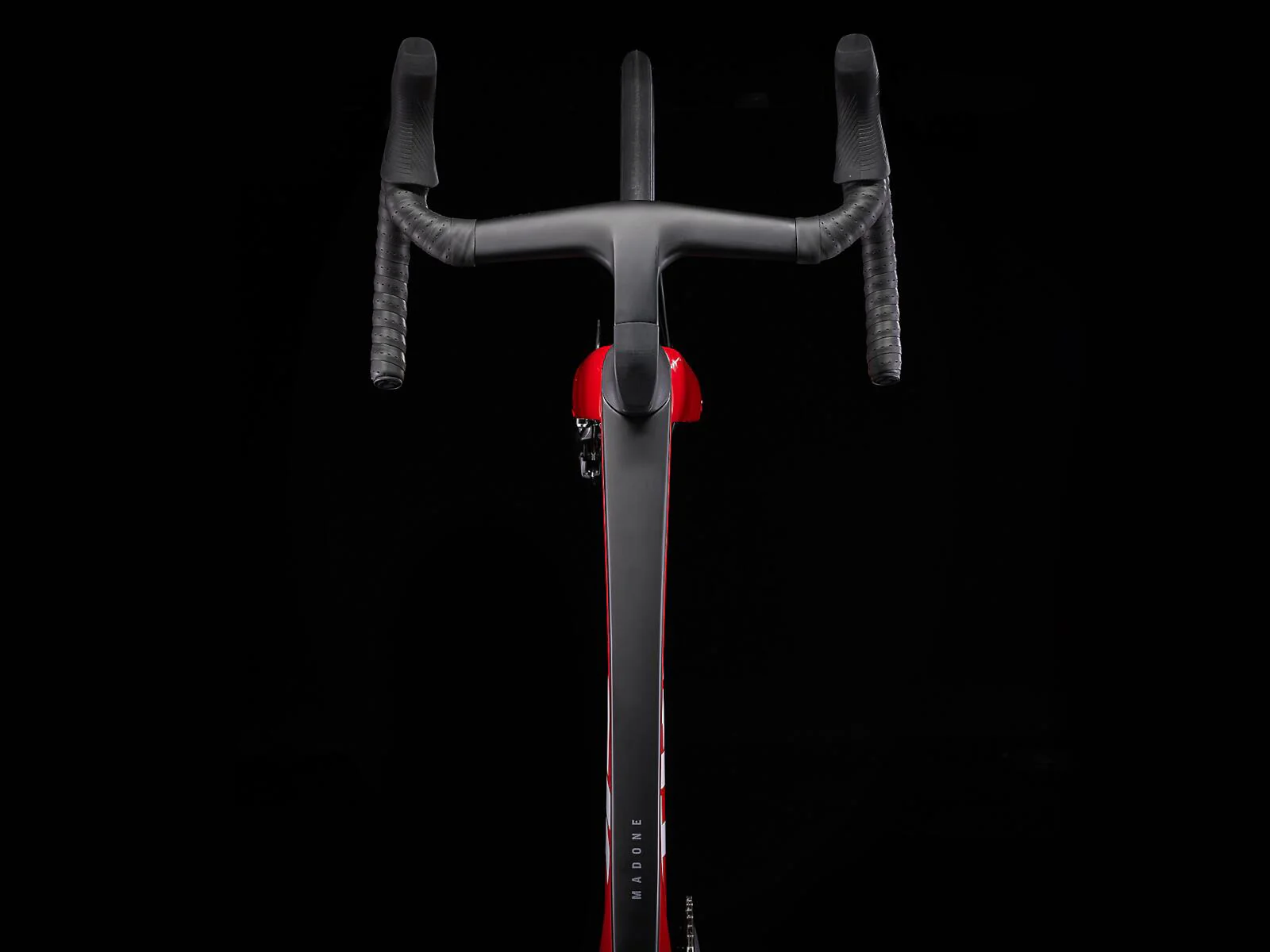 Madone SLR 6 eTap Gen 7 Viper Red - Image 8