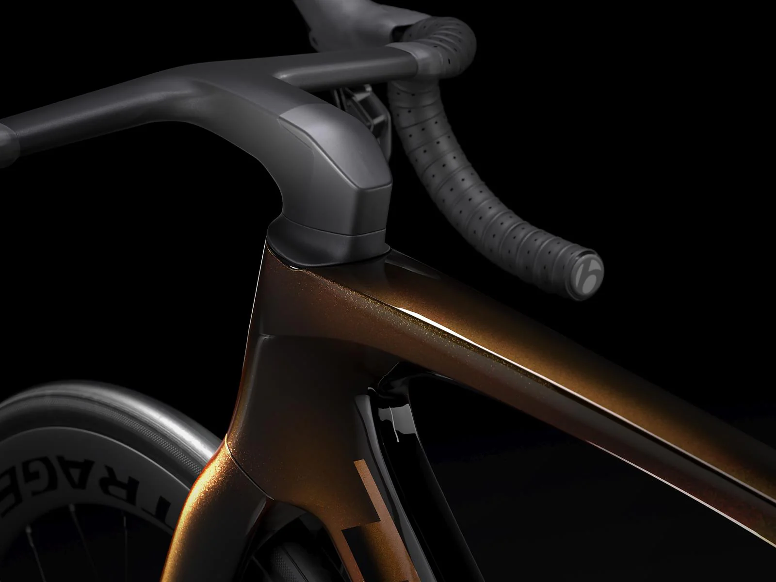 Madone SLR 7 Axinite Flip/Trek Black - Image 6