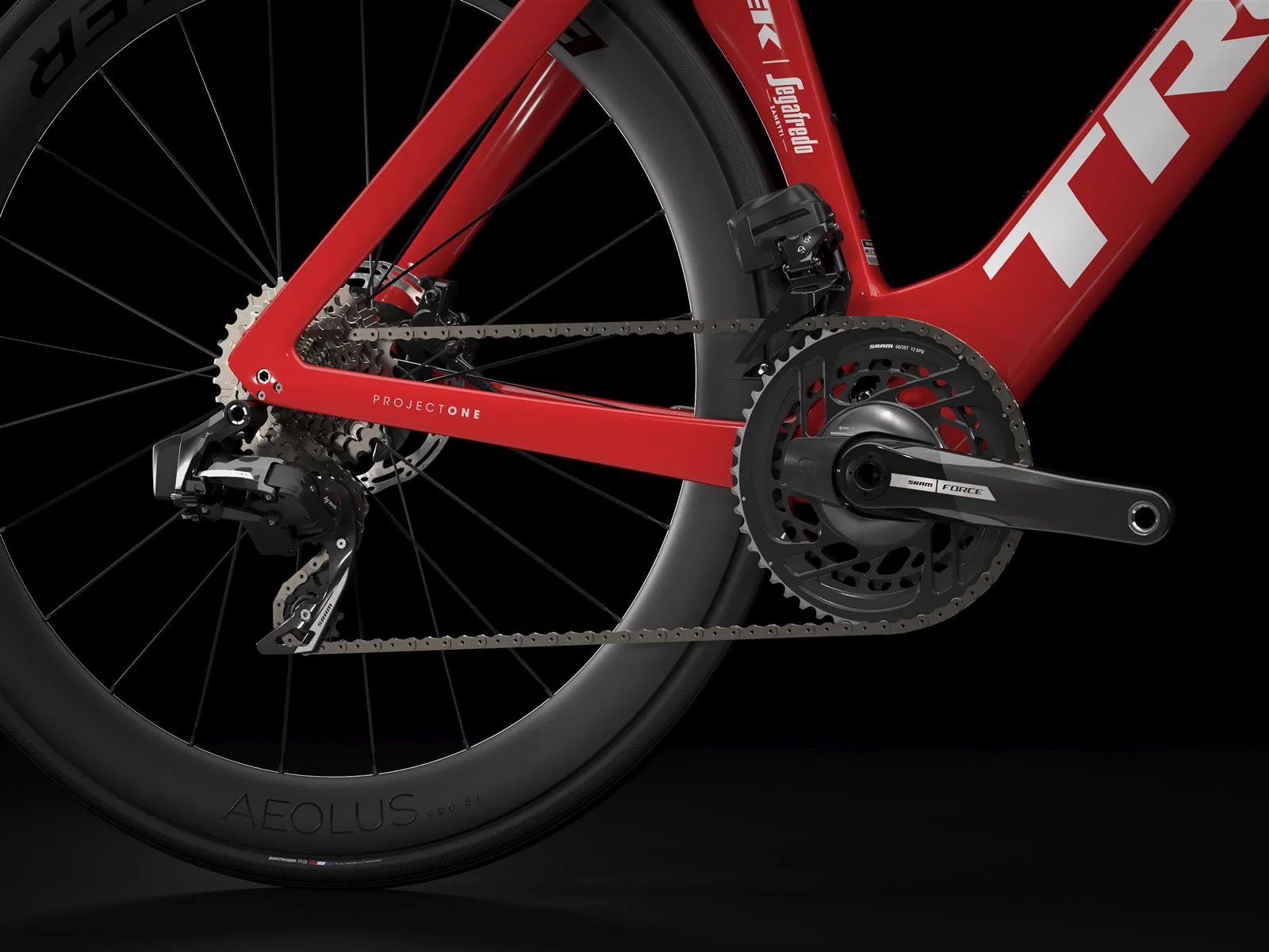 Madone SLR 7 AXS Viper Red - Image 10