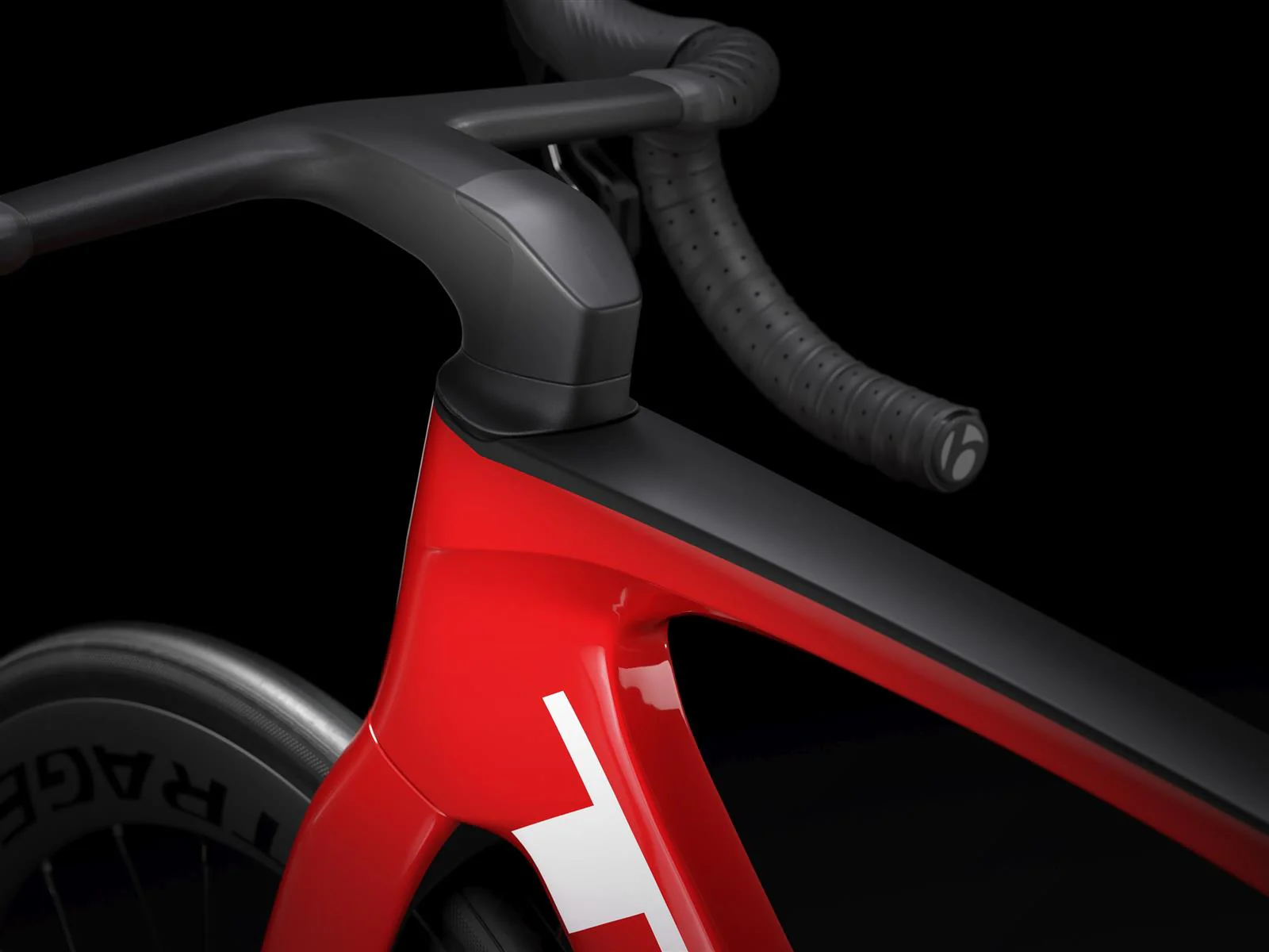 Madone SLR 7 AXS Viper Red - Image 6