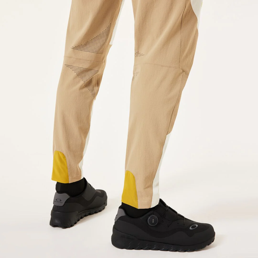 Maven Scrub Pant - Mist - Image 9