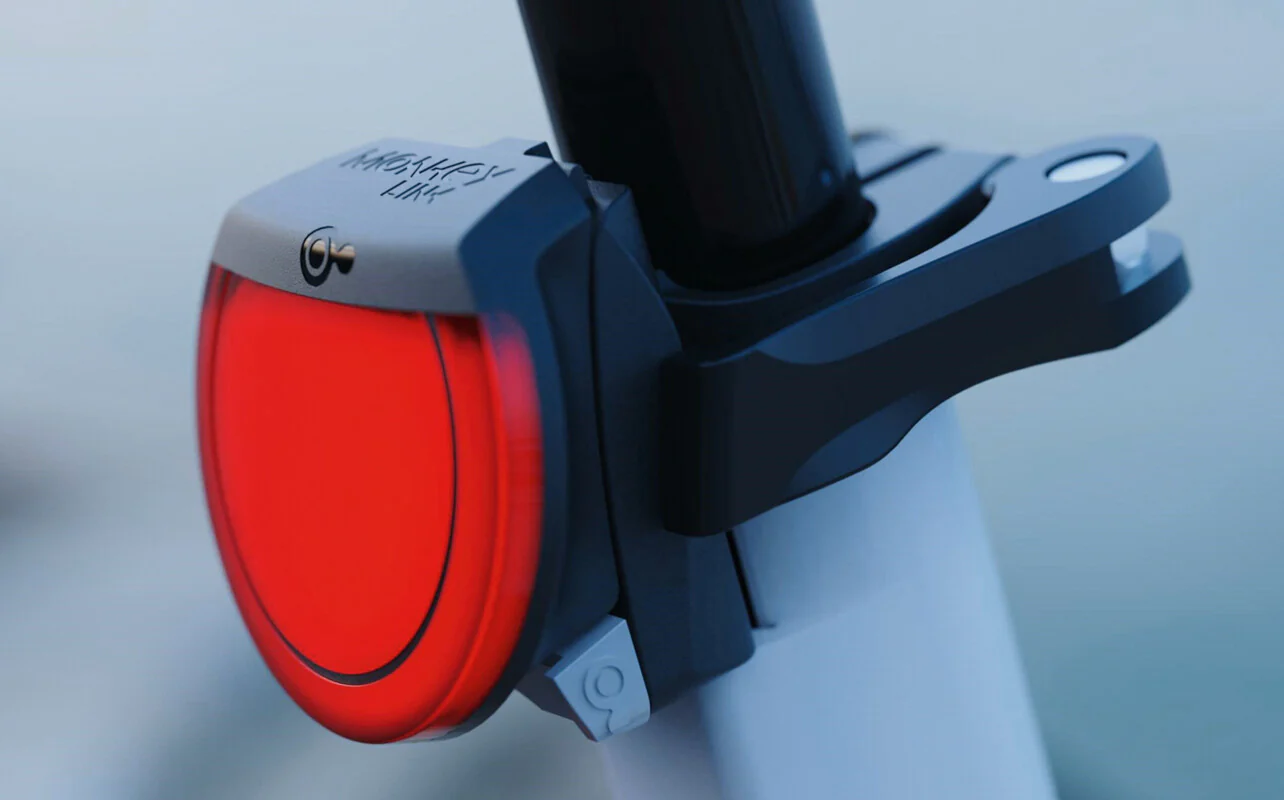 Skyelight Rearlight - Image 3