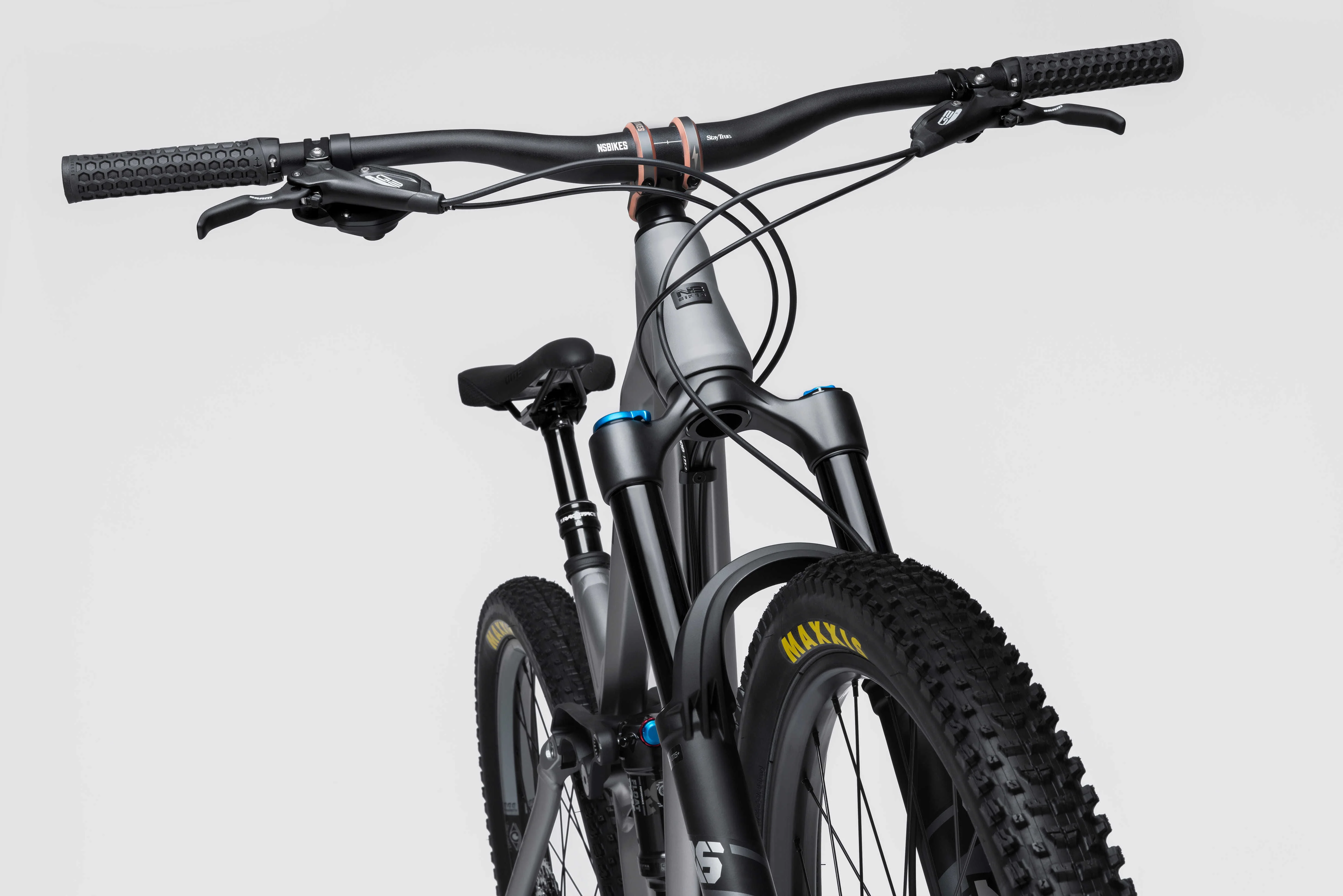 Define AL 140/1 29" Trail/AM - Grey - Image 6