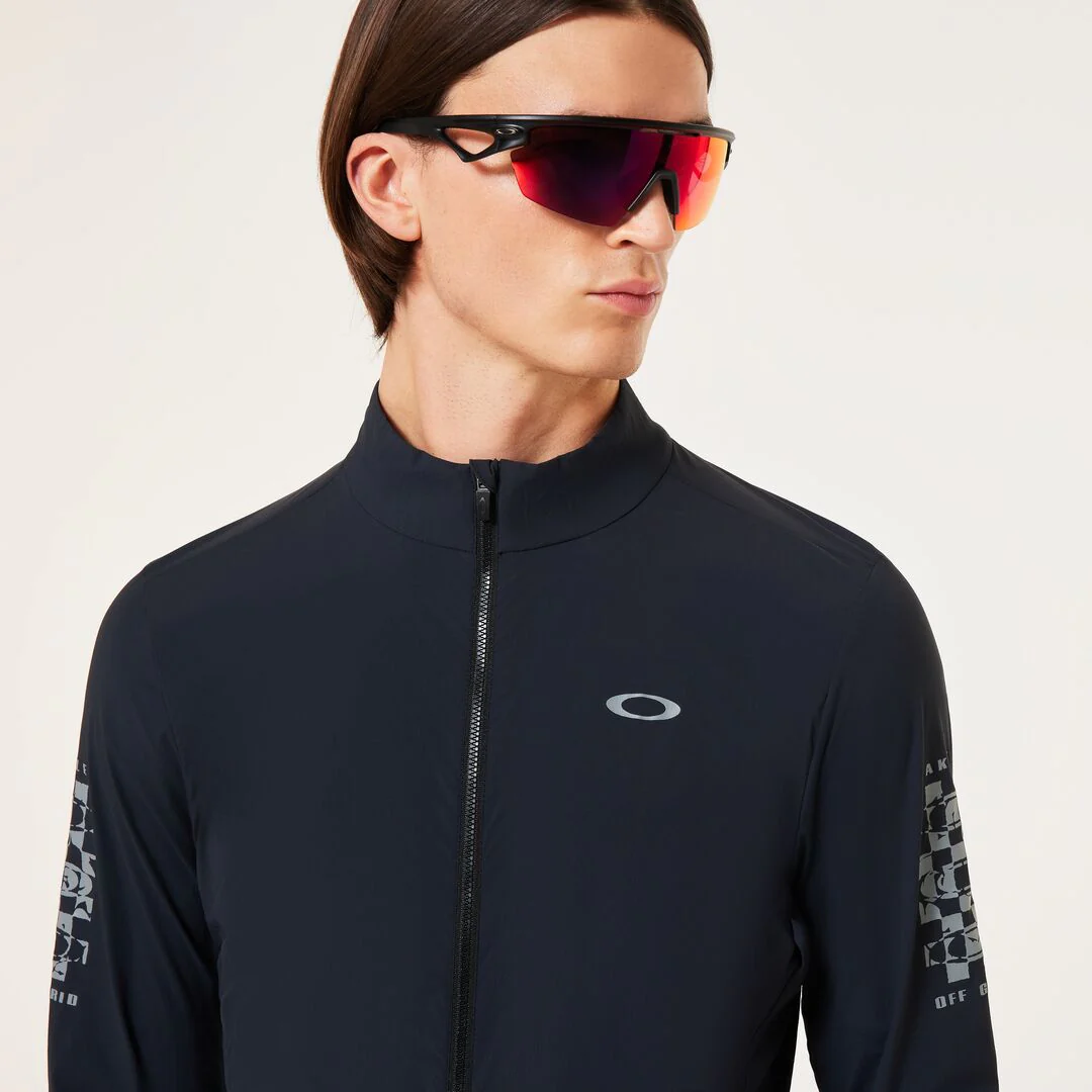 Off Grid PKBLE Jacket 2.0 - Blackout - Image 6