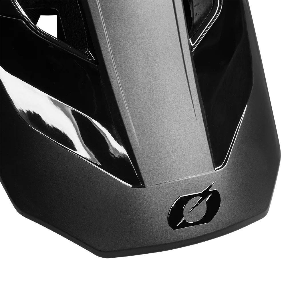 MATRIX Helmet SOLID V.23 black - Image 4