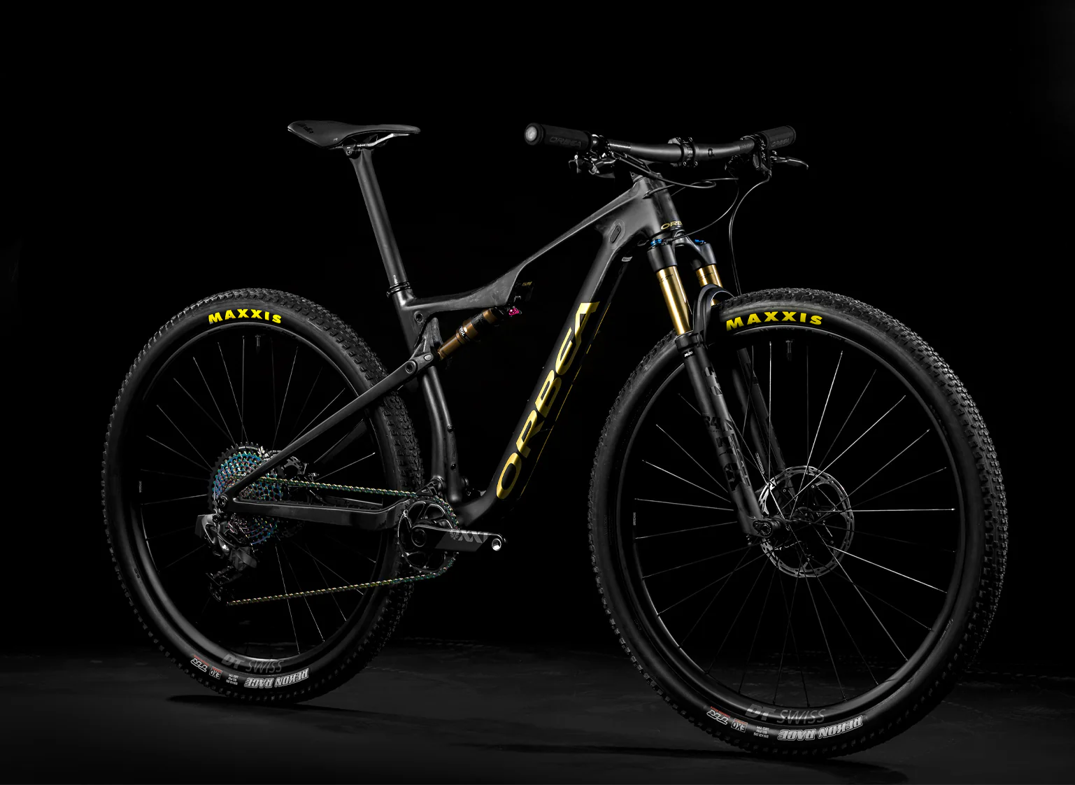 OIZ M LTD - Carbon Raw-Metallic Gold (matt) - Image 2