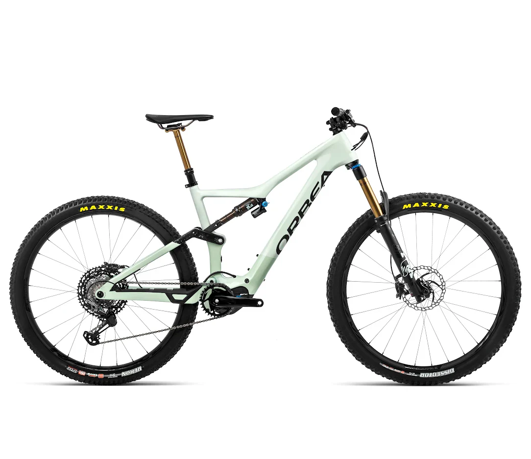 RISE M-TEAM Sap White - Green Fog (Gloss)