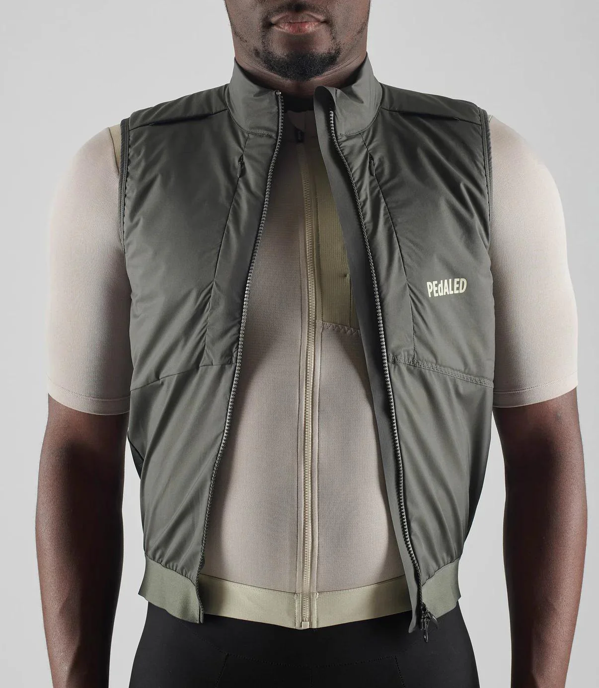 Odyssey Insulated Vest - Dark Grey - Image 5