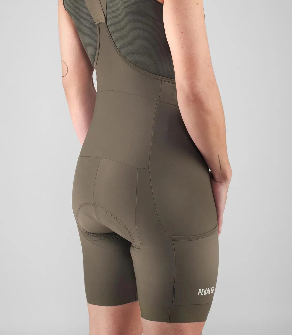Odyssey Women´s Training Bib Shorts - Military Green - Image 7