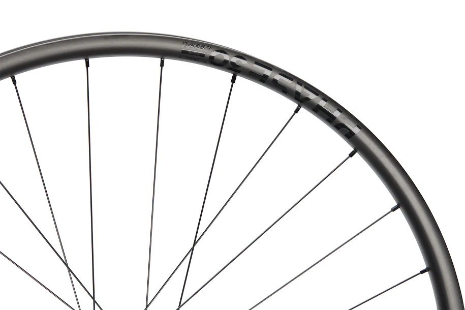 Phase 30 Trail Base 27.5" Carbon, 6 Loch, 12x148 mm, Shimano HG - schwarz - Image 2